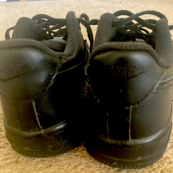 Black Air Force 1s - Picture 1 of 4